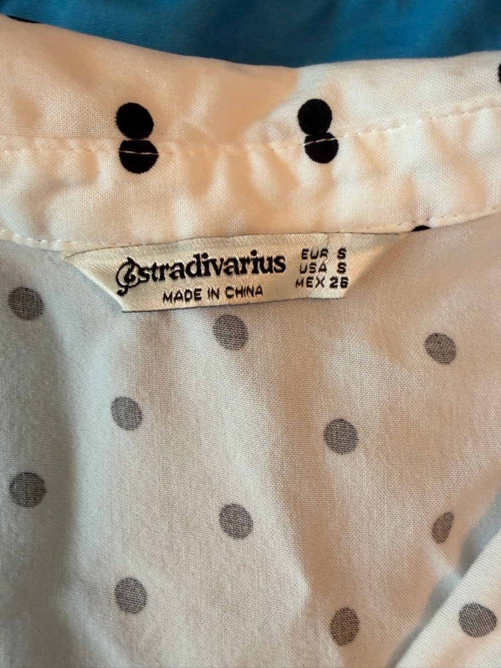 Stradivarius White Dress with Black and Gray Polka Dots - Picture 4 of 8